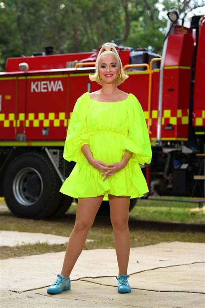14 Celebs Rocking Neon: Hailey Baldwin, Katy Perry & More Try The Bold Look — Pics