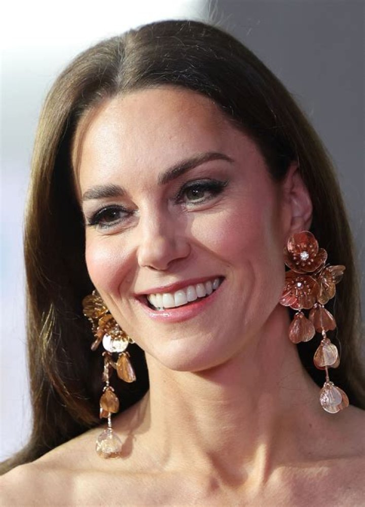 2014 BAFTA Awards Style — Best Hair & Makeup On The BAFTAs Red Carpet