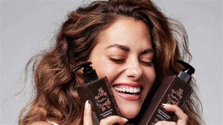 Actress Inbar Lavi Teams Up With Saphira: Leading Haircare Brand That Uses Dead Sea Minerals