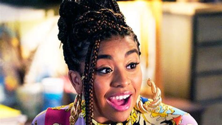 Aisha’s Romance & More Scoop — Interview – Hollywood Life