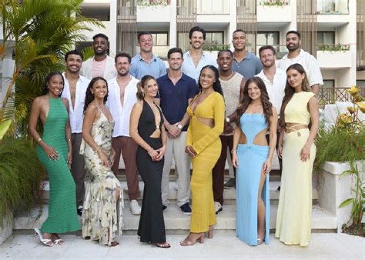 ‘Bachelor In Paradise’ Season 5 Girls In Bikinis — Sexy Photos – Hollywood Life