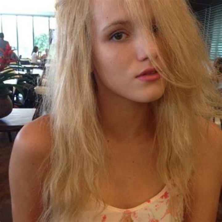 Bella Thorne Blonde — Disney Darling Shakes It Up With Major Makeover – Hollywood Life