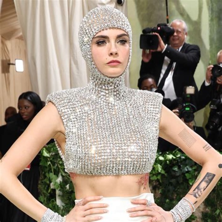 Cara Delevingne Met Gala Outfits Through The Years – Hollywood Life