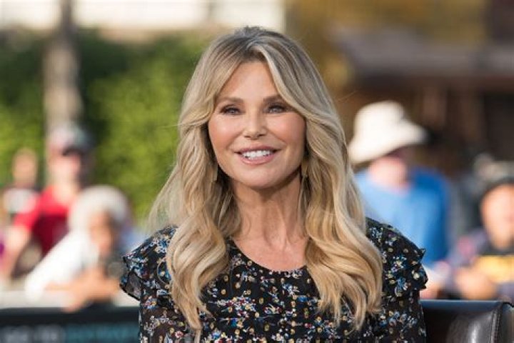 Christie Brinkley Reveals She Broke Her Arm ‘Into 1,000 Pieces’ Before Pulling Out Of ‘DWTS’