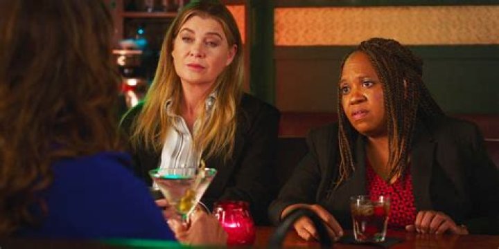 ‘Grey’s Anatomy’ Recap: Jackson Worries About April As She Nosedives Into Drinking
