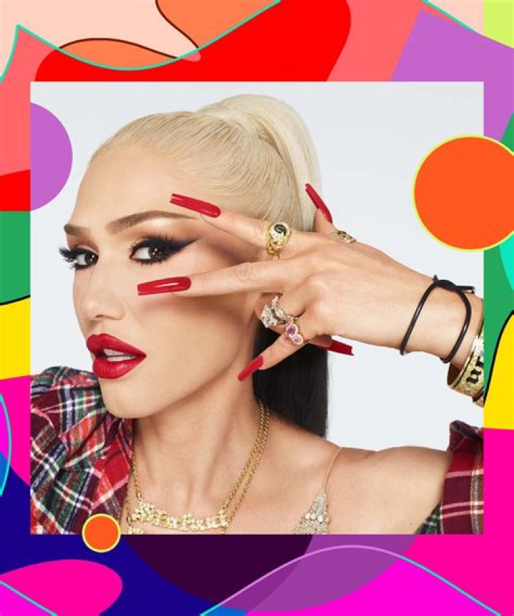 Gwen Stefani News, Music, Photos And Videos – Hollywood Life