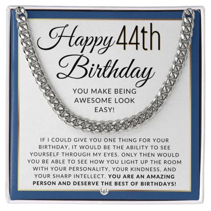 Happy 44th Birthday, Tiny: See Her Hottest Looks Ever