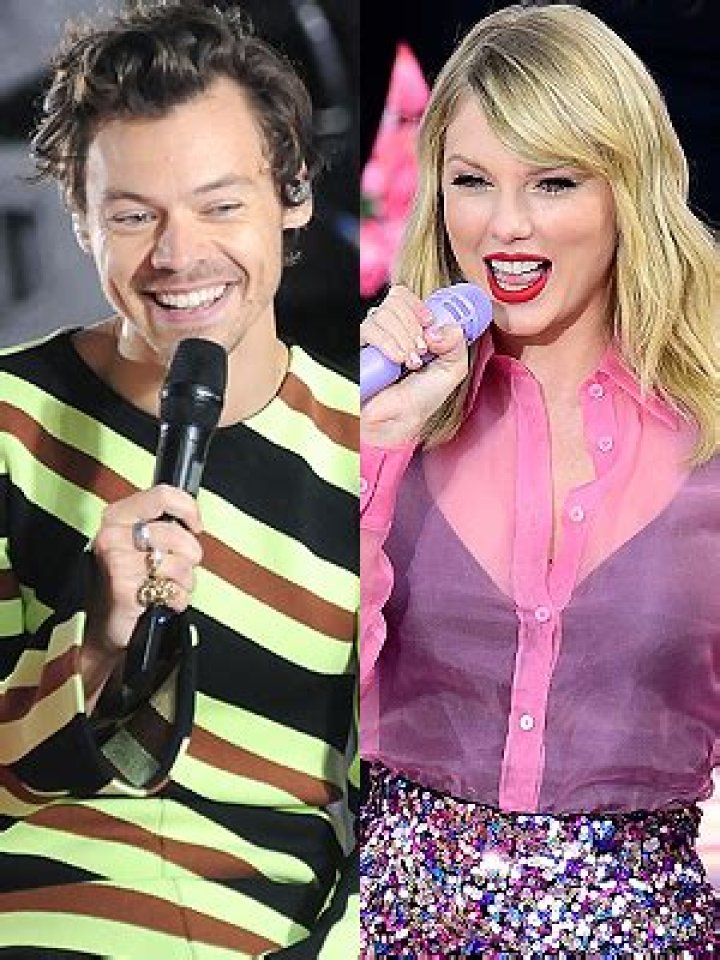 Harry Styles Sings Taylor Swift’s ’22’ At His Concert – Hollywood Life
