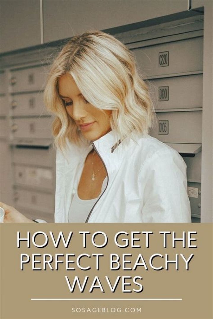 Here’s How To Get Flawless, Beachy Waves Year Round