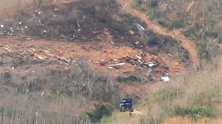 Horrific Helicopter Crash Scene — See Pics – Hollywood Life