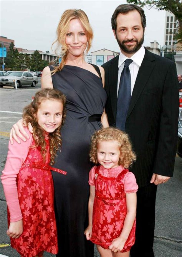 How Parents Judd Apatow & Leslie Mann Inspire Her Career – Hollywood Life