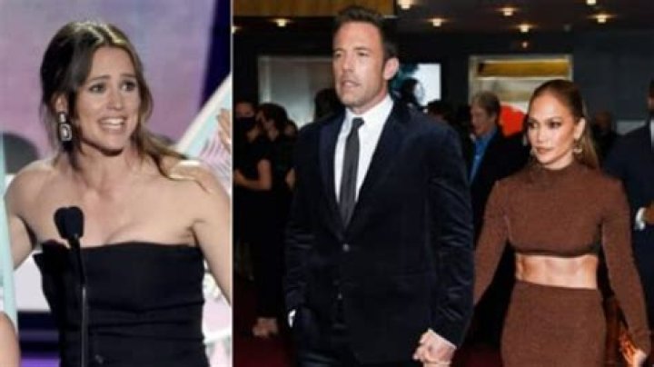 Jennifer Garner Joins Ben Affleck & Jennifer Lopez While Trick-Or-Treating With Their Kids In Malibu