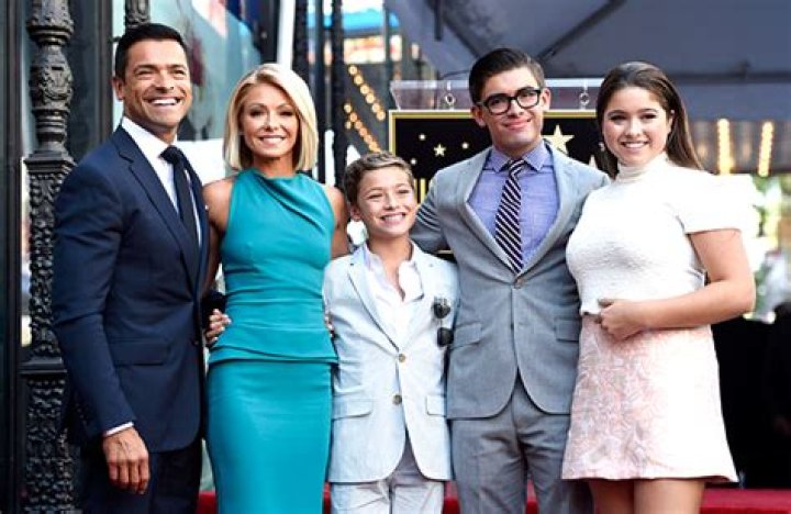 Kelly Ripa & Mark Consuelos Prove They Haven’t Aged By Posting Throwback Pics With Their Kids