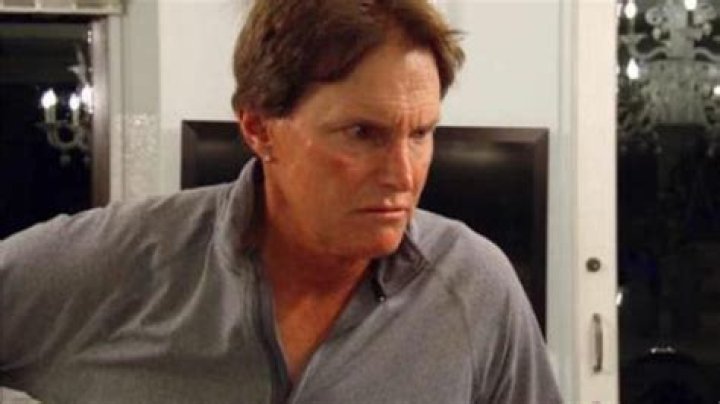 Kim Kardashian Didn’t Want Bruce Jenner’s ‘Teased’ Hair At Her Wedding — ‘KUWTK’ – Hollywood Life
