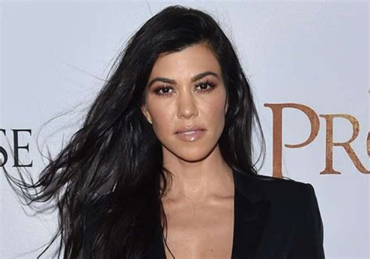 Kourtney Kardashian Admits Sisters Don’t Like That She’s ‘Setting Boundaries’ While Filming ‘KUWTK’