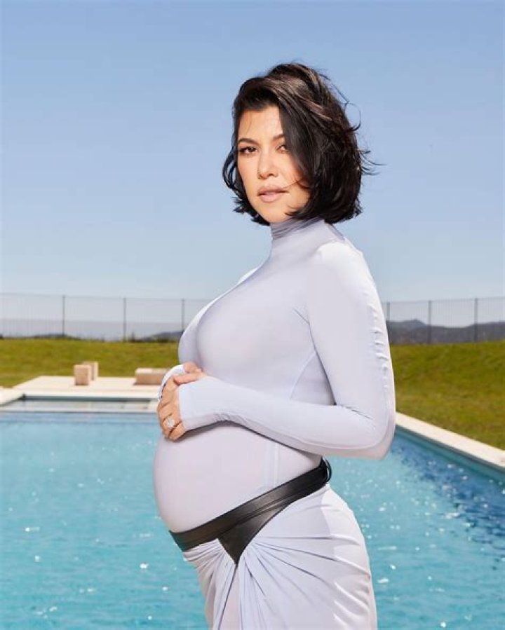 Kourtney Kardashian Reveals Exactly What She Eats On Keto Diet To Get Her Incredible Body at 40