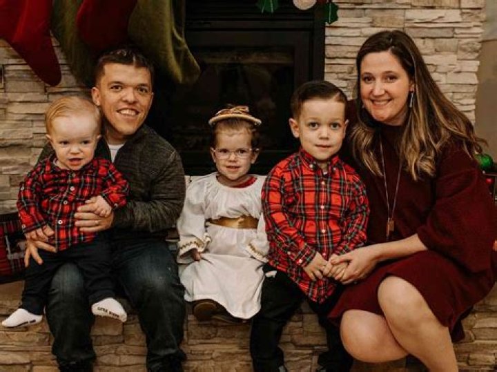 ‘Little People Big World’s Tori Roloff, 28, Reveals Post-Baby Body 1 Month After Giving Birth