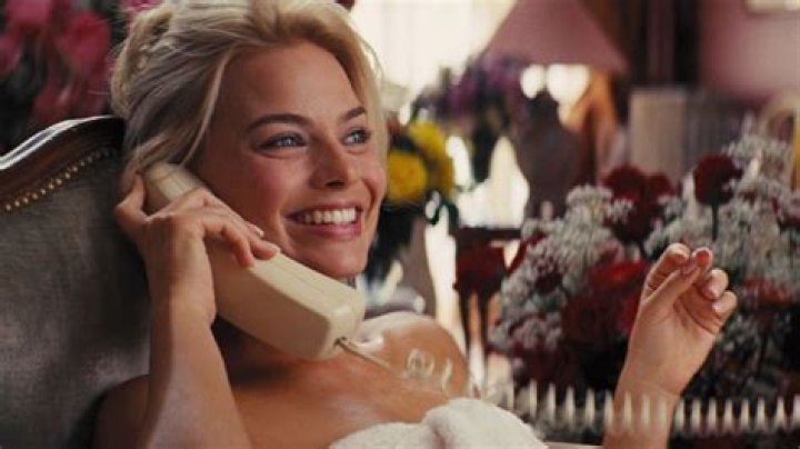 Margot Robbie Says Her Sex Scene With Him Was ‘So Awkward’ – Hollywood Life