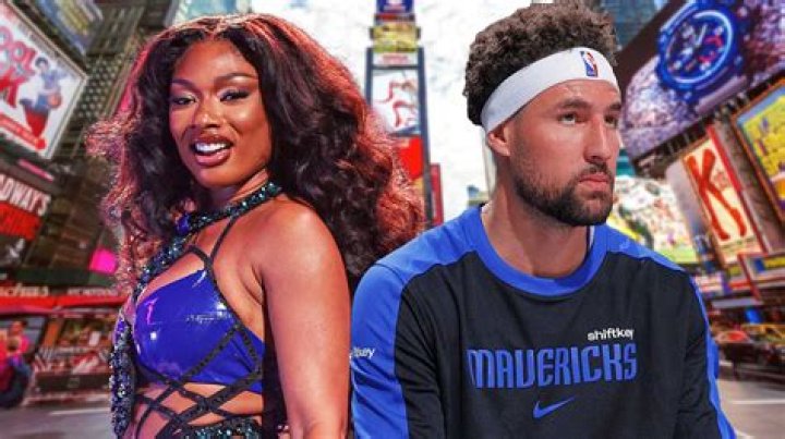 Megan Thee Stallion Lets Her ‘Real Hair Down’ & Twerks In New Video – Hollywood Life