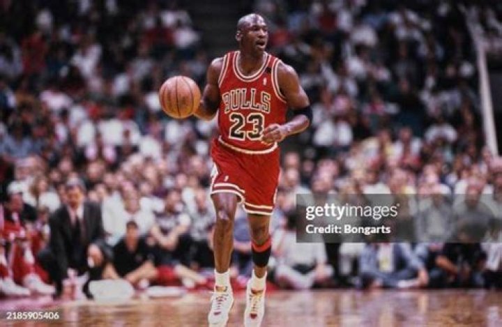 Photos Of The Basketball Player – Hollywood Life