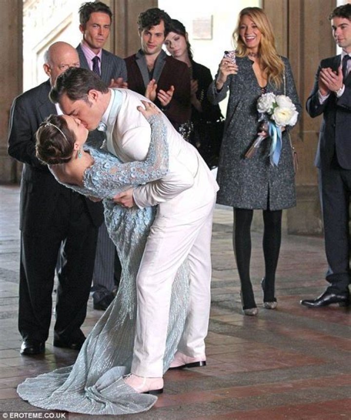 [PICS] Chuck & Blair The Perfect Pair — Sexiest TV Couples List Of 2012 – Hollywood Life