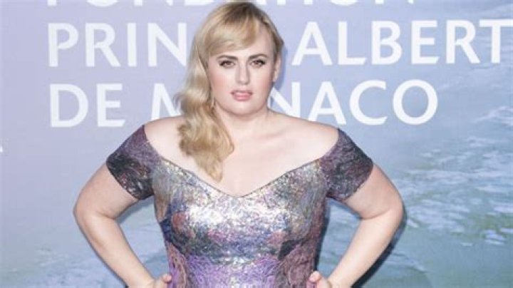 Rebel Wilson Slays In Form-Fitting Black Blazer & Leggings After Losing 60 Lbs. — Photo