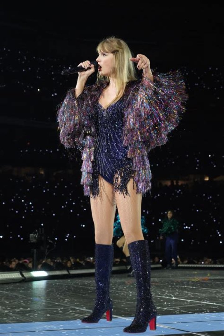 Selena's Tour Outfits!