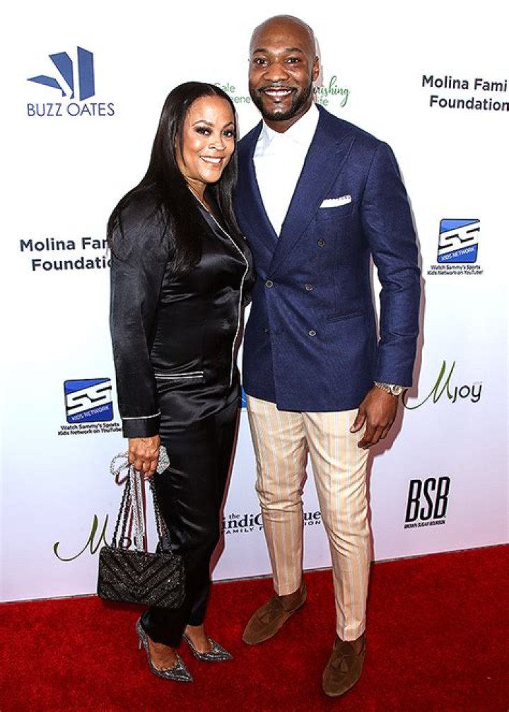 Shaq’s Ex Says Yes To BF Keion Henderson – Hollywood Life