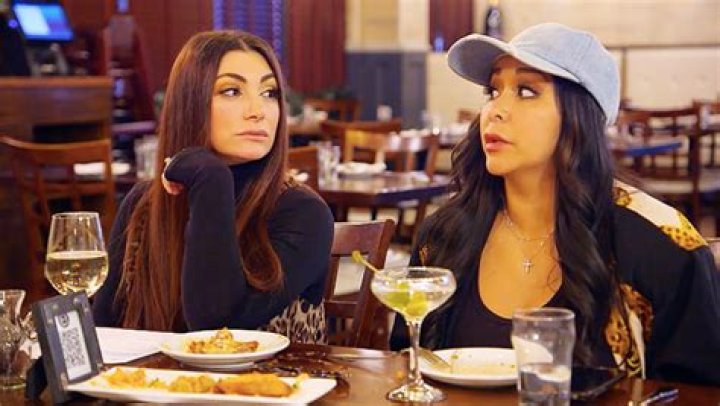 Snooki & Deena Give Apology To Angelina – Hollywood Life