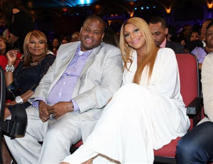 Tamar Braxton Reunites With Estranged Husband Vince Herbert – Pic – Hollywood Life