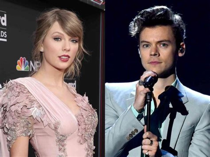 Taylor Swift & Harry Styles’ Romantic Date In NYC — New Pics