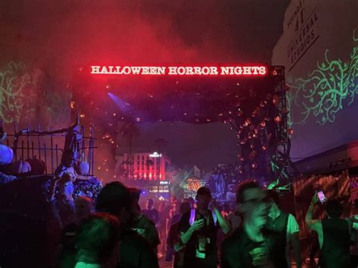 Tori Spelling Poses With Her Kids at Universal Studios’ Halloween Horror Nights