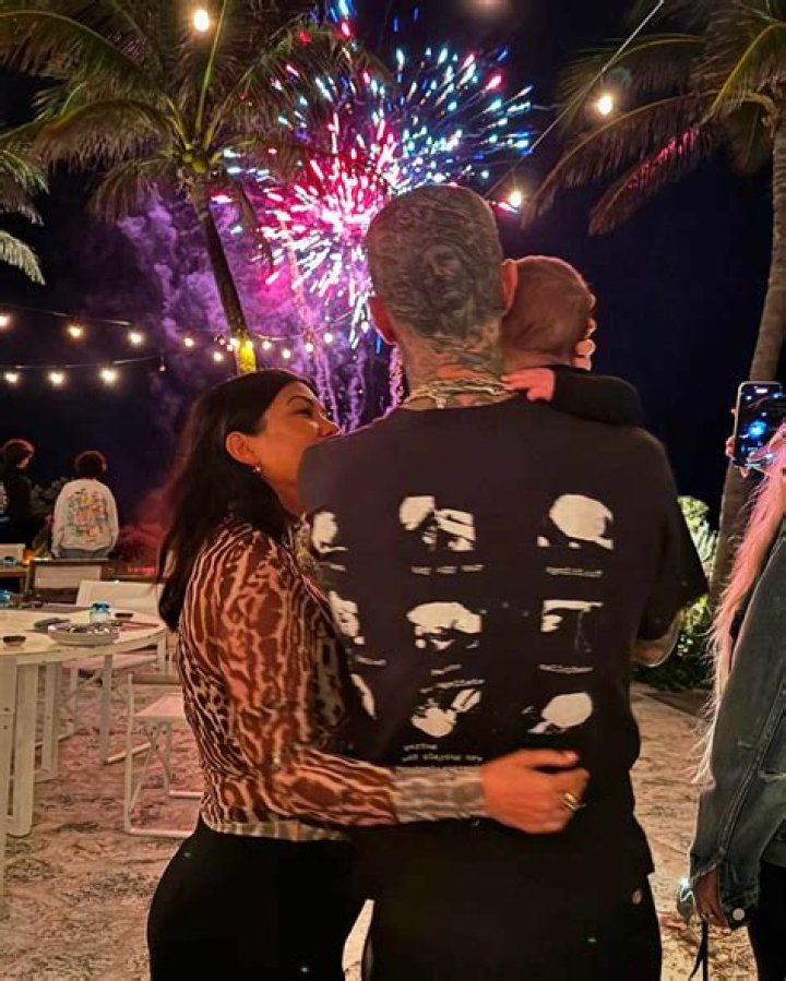 Travis Barker Enjoys Beach Day With Kourtney Kardashian & Her Kids After Health Scare