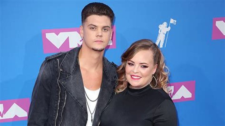 Tyler Baltierra Defends Catelynn Lowell From Body Shamers – Hollywood Life