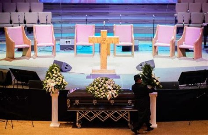 Tyre Nichols’ Funeral: Photos – Hollywood Life