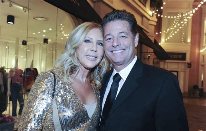 Vicki Gunvalson Has A Meltdown — Recap – Hollywood Life
