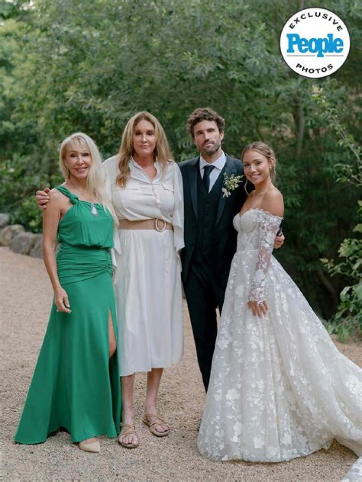 Who Is Kaitlynn Carter? 5 Things About Brody Jenner’s Ex-Wife – Hollywood Life