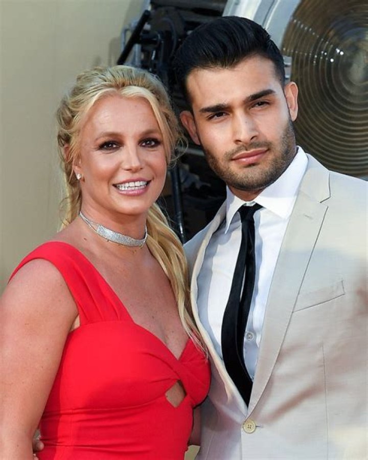 Why Did Britney Spears and Kevin Federline Break Up? Their Divorce – Hollywood Life