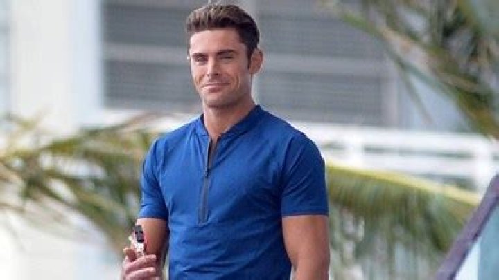 Zac Efron & GF Vanessa Valladares Prove They’re Going Strong While Heading To Beachside Lunch
